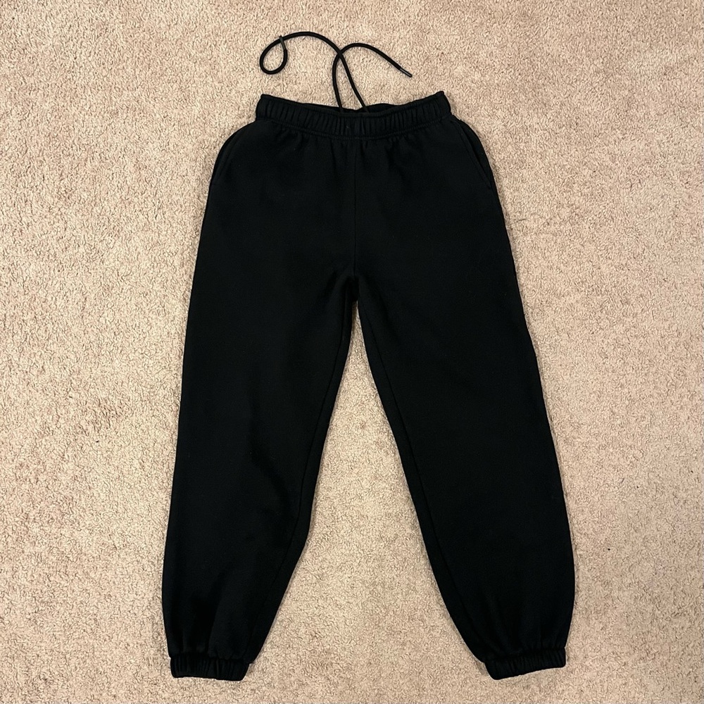 Women’s black high waisted fleece sweatpants | size medium